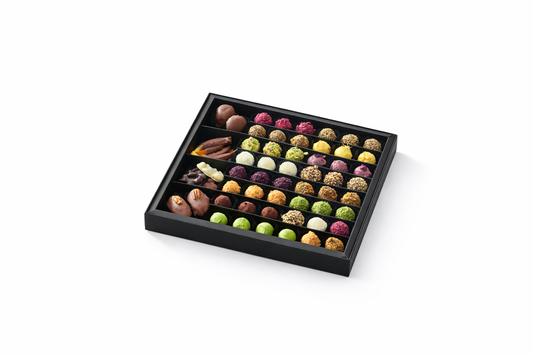 MAISON Premium Karışık Trüf Çikolata Kutusu 750 g Siyah El Yapımı Özel Tasarım