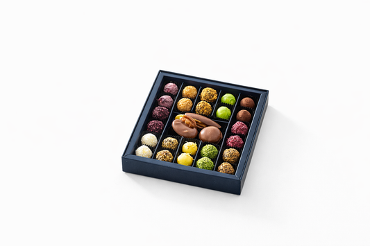 MAISON Premium Karışık Trüf Çikolata Kutusu 335 g Lacivert El Yapımı Özel Tasarım